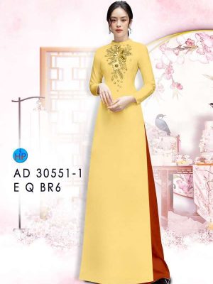 1618219326 7 vai ao dai dep nhat hien nay (14)